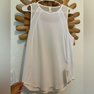 Lululemon Sculpt tank